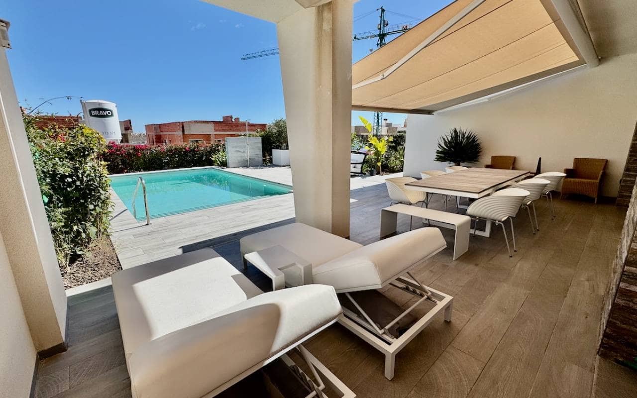 2 quarto Moradia para venda em Algorfa com piscina - 660 000 € (Ref: 8875460)