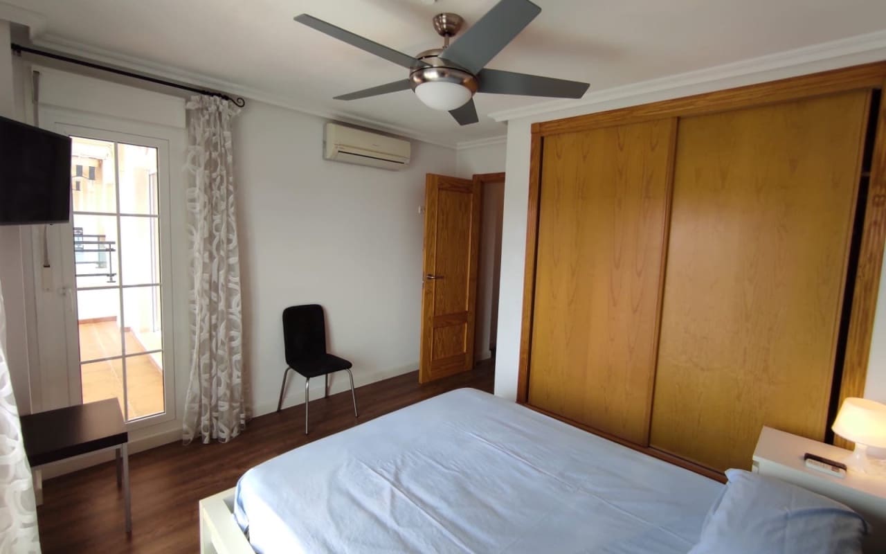 2 makuuhuone Kattohuoneisto myytävänä paikassa Pilar de la Horadada mukana uima-altaan - 349 000 € (Ref: 8895970)