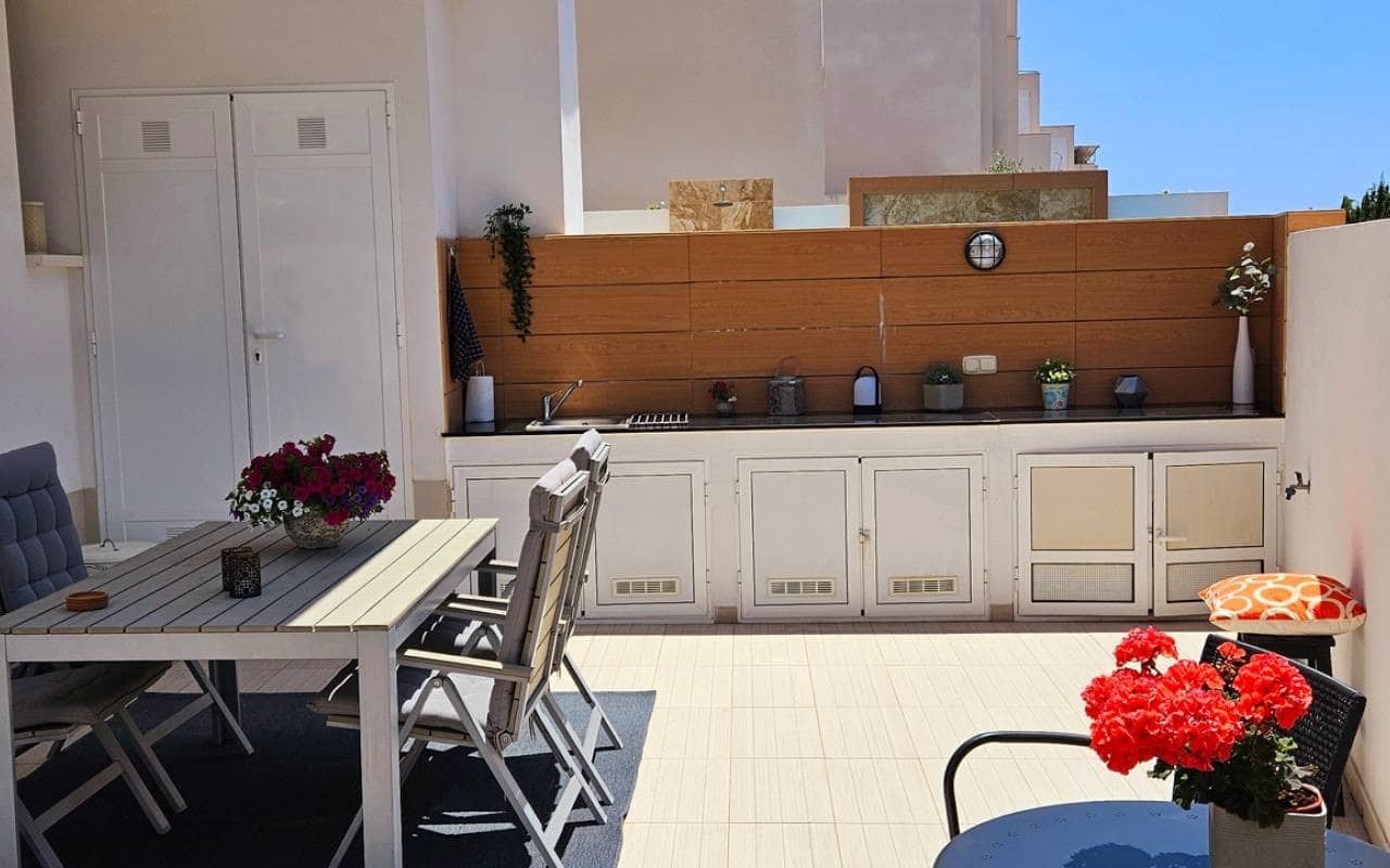 3 soveværelse Villa til salg i Ciudad Quesada med swimmingpool - € 339.000 (Ref: 8903225)