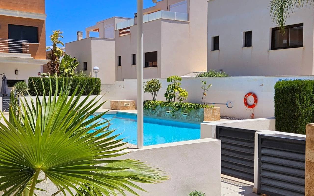 3 soveværelse Villa til salg i Ciudad Quesada med swimmingpool - € 339.000 (Ref: 8903225)