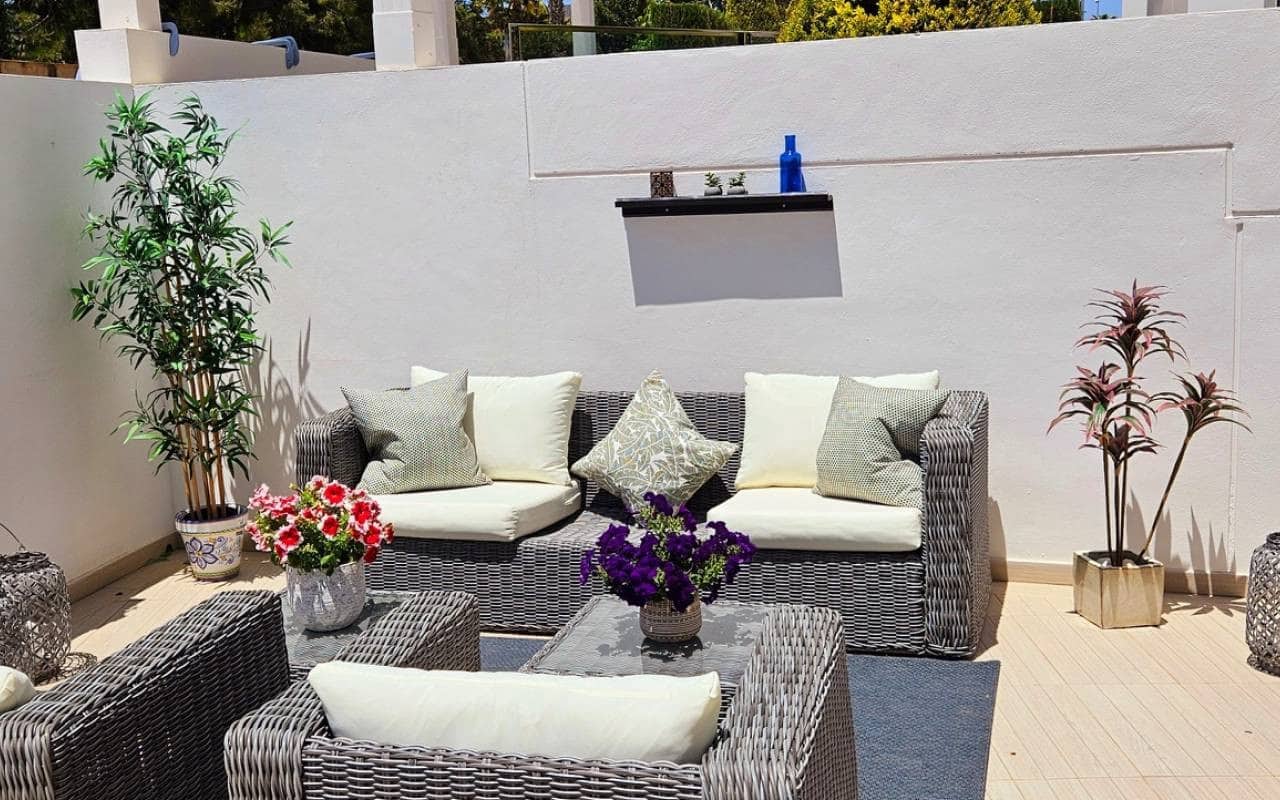 3 soveværelse Villa til salg i Ciudad Quesada med swimmingpool - € 339.000 (Ref: 8903225)