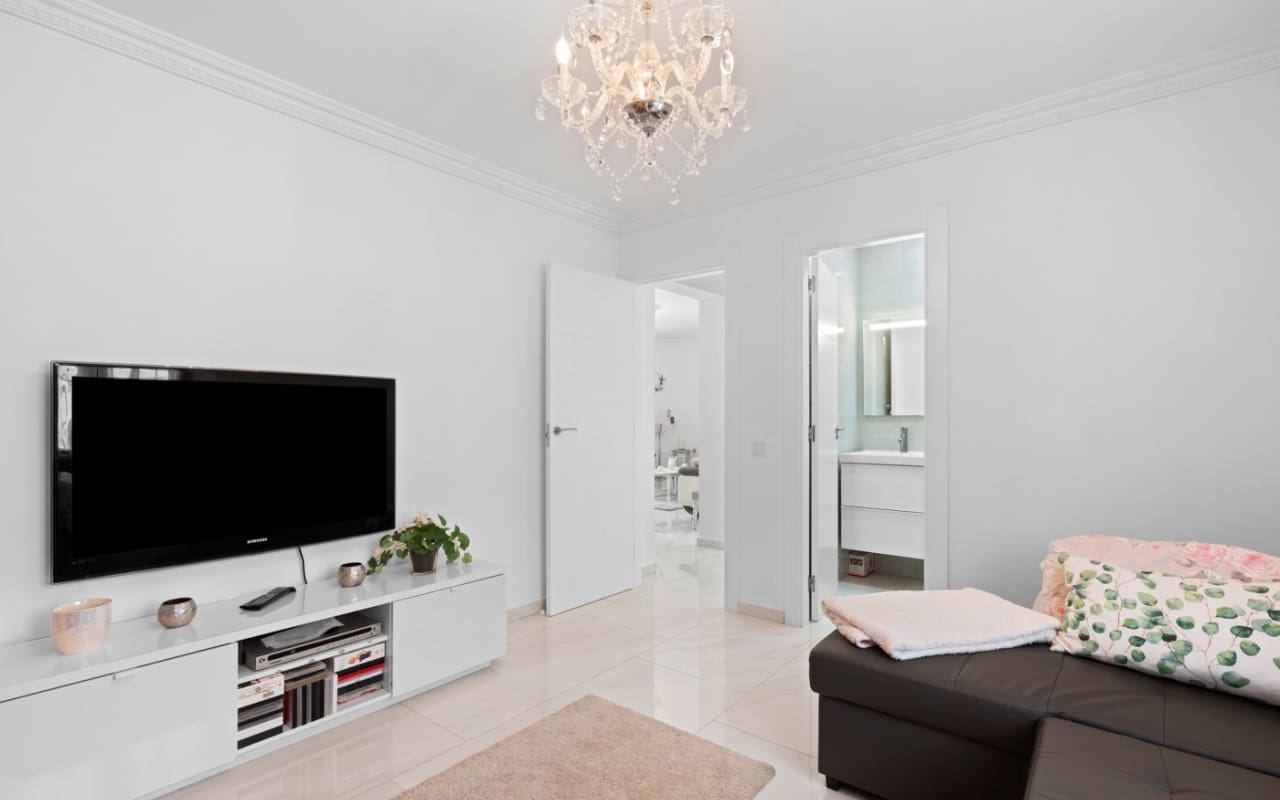 Chalet de 3 habitaciones en Ciudad Quesada en venta con piscina - 675.000 € (Ref: 8903228)