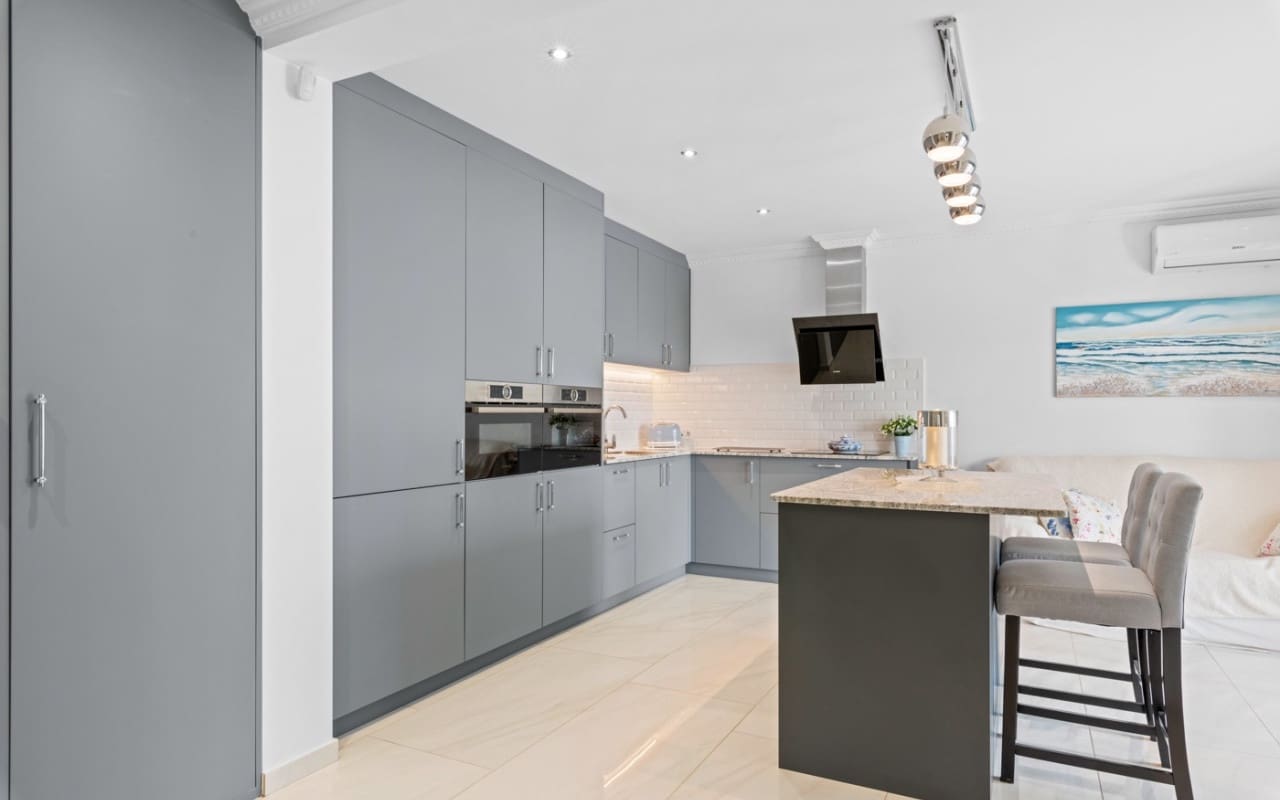 Chalet de 3 habitaciones en Ciudad Quesada en venta con piscina - 675.000 € (Ref: 8903228)