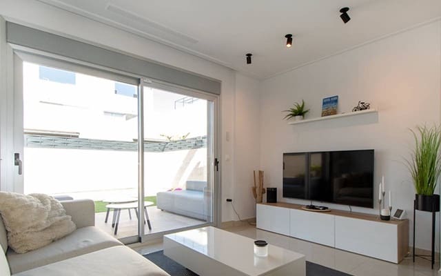 3 makuuhuone Huvila myytävänä paikassa Ciudad Quesada, Rojales mukana uima-altaan - 415 000 € (Ref: 8903244)