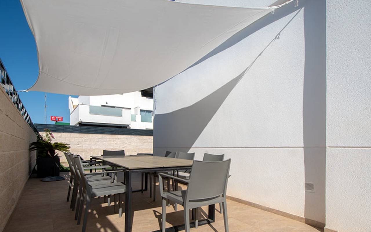 3 makuuhuone Huvila myytävänä paikassa Ciudad Quesada mukana uima-altaan - 415 000 € (Ref: 8903244)