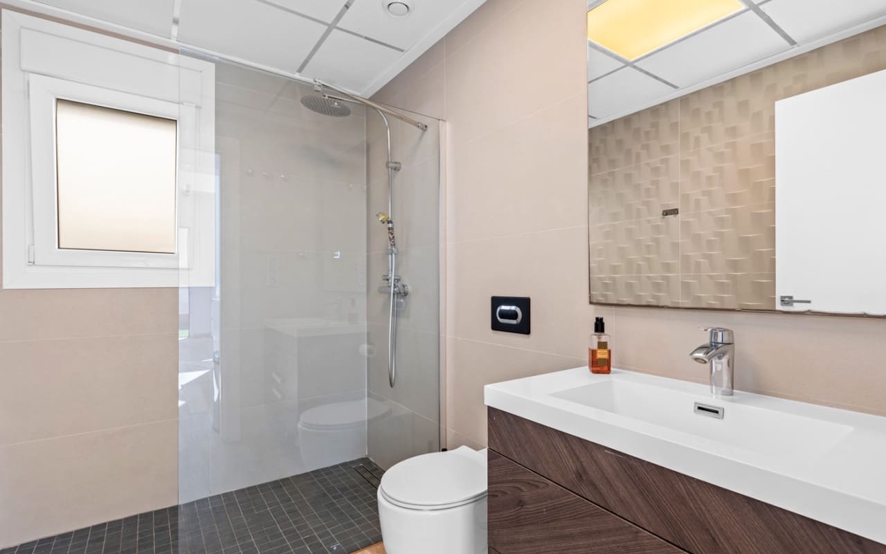 3 makuuhuone Huvila myytävänä paikassa Ciudad Quesada mukana uima-altaan - 499 000 € (Ref: 8903245)