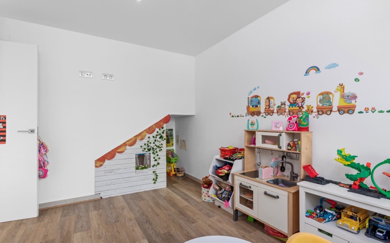 3 makuuhuone Huvila myytävänä paikassa Ciudad Quesada mukana uima-altaan - 499 000 € (Ref: 8903245)