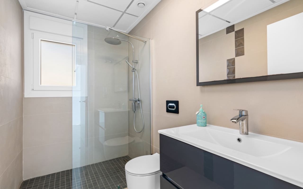 3 makuuhuone Huvila myytävänä paikassa Ciudad Quesada mukana uima-altaan - 499 000 € (Ref: 8903245)