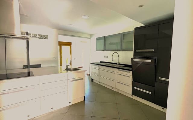 4 chambre Villa/Maison à vendre à Coloma  , La Nucia avec piscine - 950 000 € (Ref: 8927346)
