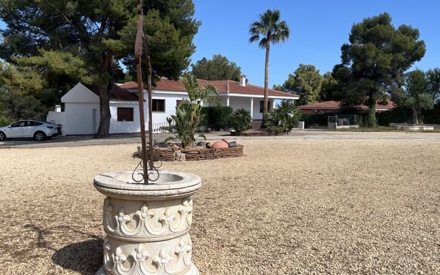 4 chambre Villa/Maison à vendre à Coloma  , La Nucia avec piscine - 950 000 € (Ref: 8927346)