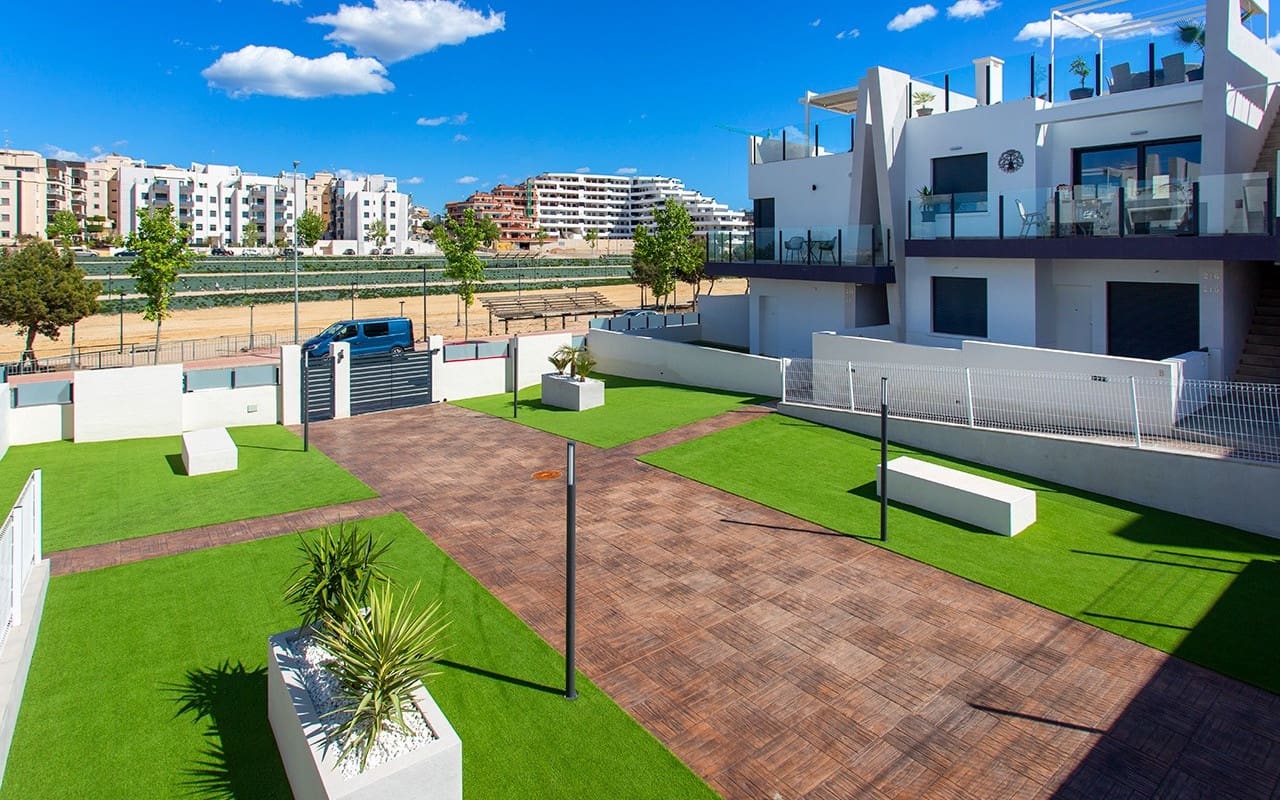 2 sypialnia Apartament do wynajęcia w San Miguel de Salinas z basenem - 1 100 € (Ref: 8942187)