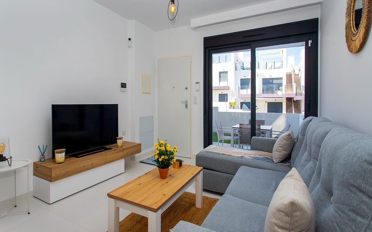 2 sypialnia Apartament do wynajęcia w San Miguel de Salinas z basenem - 1 100 € (Ref: 8942187)