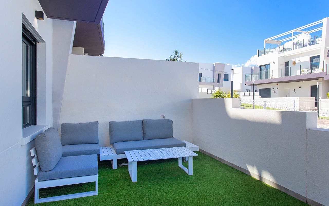 2 sypialnia Apartament do wynajęcia w San Miguel de Salinas z basenem - 1 100 € (Ref: 8942187)