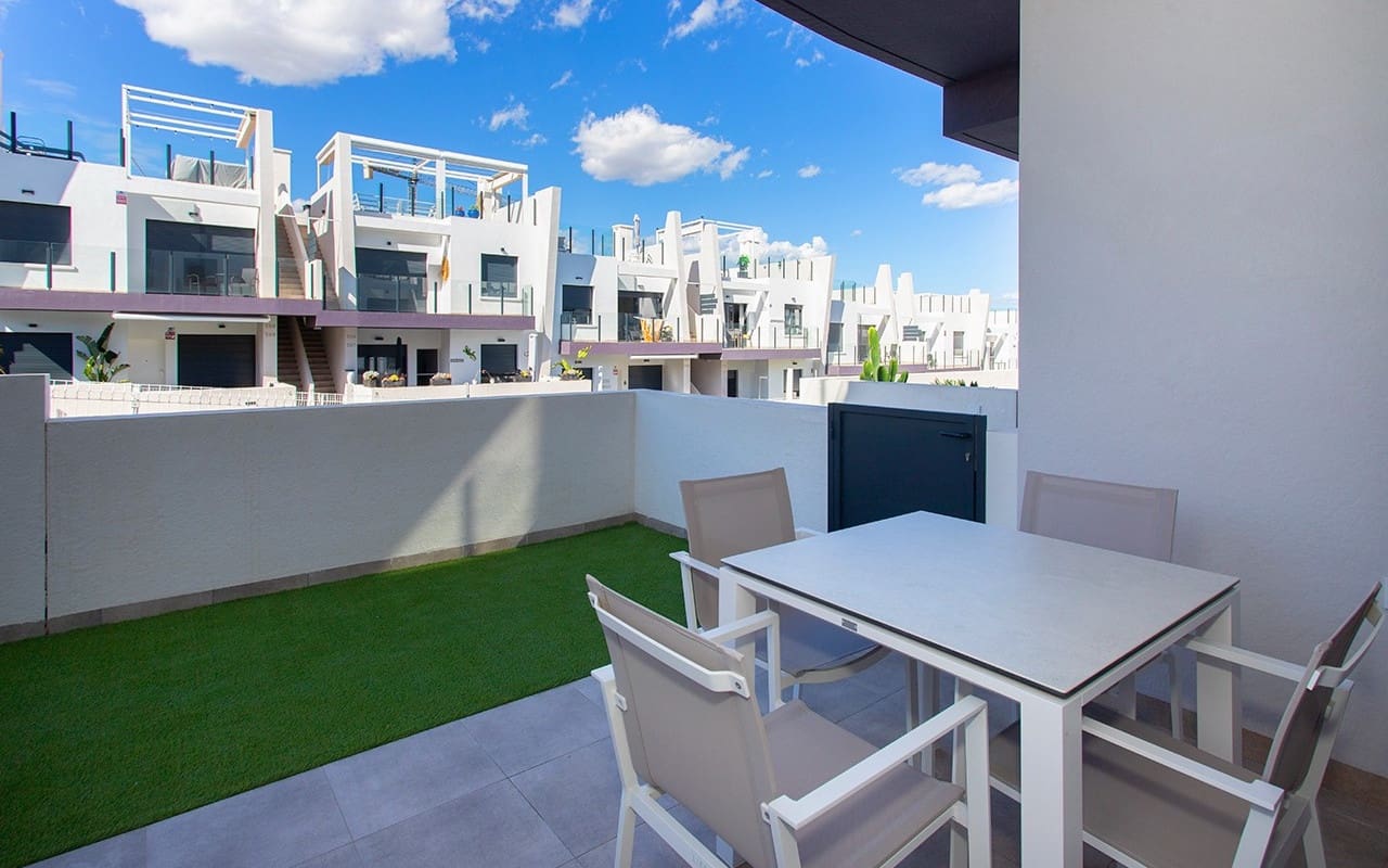 2 sypialnia Apartament do wynajęcia w San Miguel de Salinas z basenem - 1 100 € (Ref: 8942187)