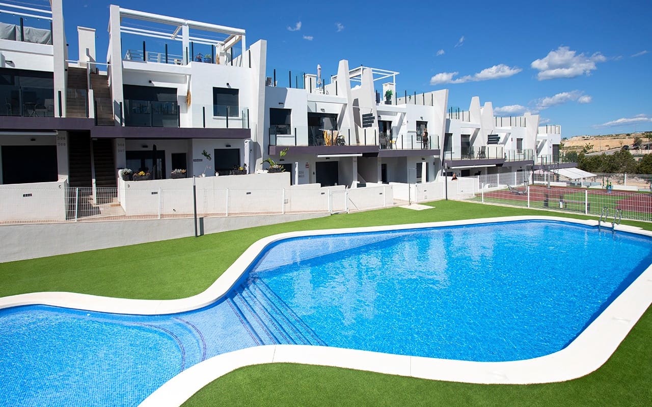 2 sypialnia Apartament do wynajęcia w San Miguel de Salinas z basenem - 1 100 € (Ref: 8942187)