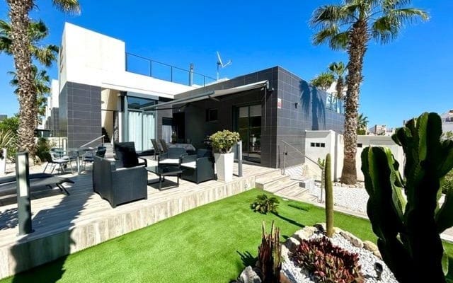 2 soveværelse Byhus til salg i Filipinas med swimmingpool - € 285.000 (Ref: 8949673)