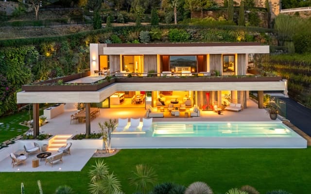 5 soveværelse Villa til salg i La Quinta, Benahavís med swimmingpool - € 5.995.000 (Ref: 9046516)