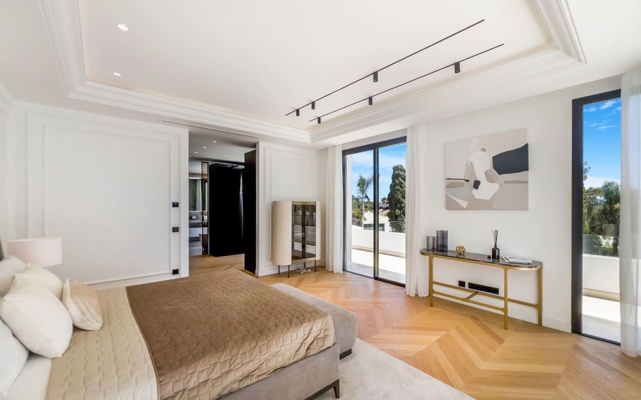 6 soveværelse Villa til salg i Marbella - € 6.400.000 (Ref: 9046517)