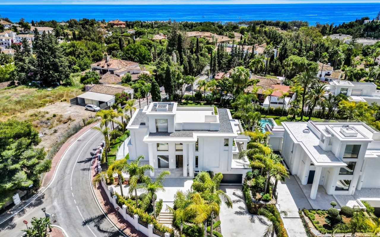 6 soveværelse Villa til salg i Marbella - € 6.400.000 (Ref: 9046517)