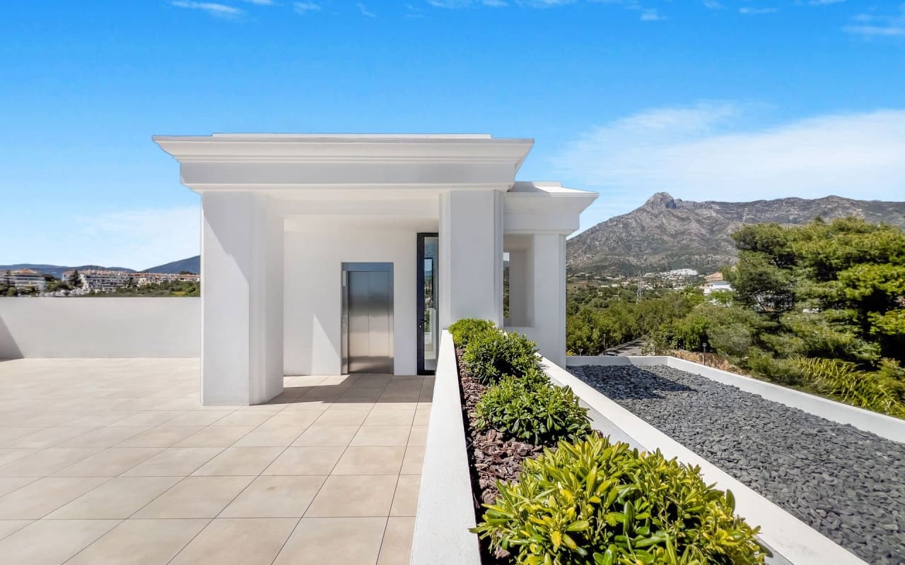 6 soveværelse Villa til salg i Marbella - € 6.400.000 (Ref: 9046517)