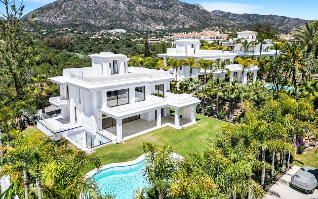 6 soveværelse Villa til salg i Marbella - € 6.400.000 (Ref: 9046517)