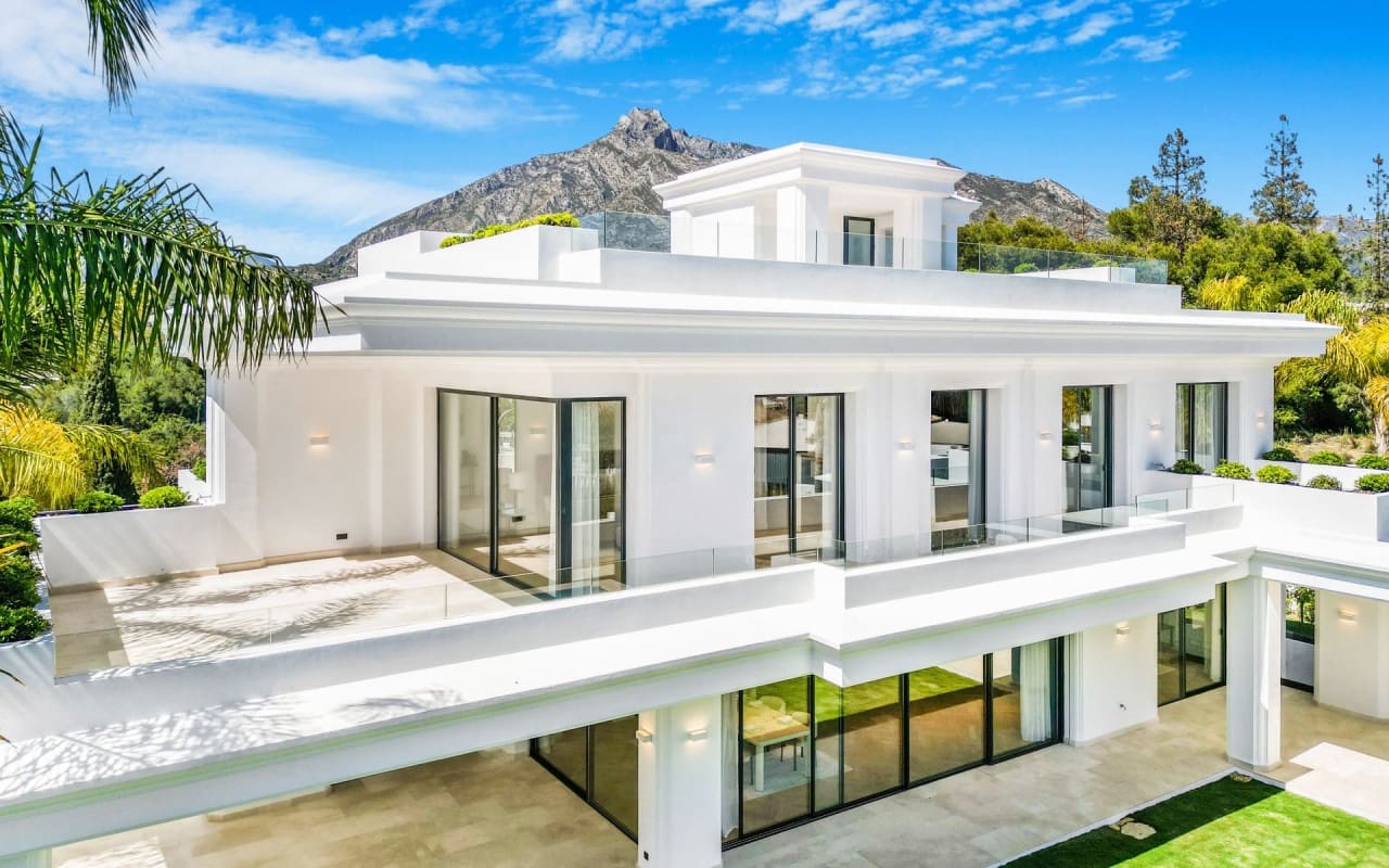 6 soveværelse Villa til salg i Marbella - € 6.400.000 (Ref: 9046517)