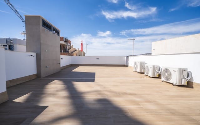 3 bedroom Townhouse for sale in Algorfa - € 465,000 (Ref: 9046546)