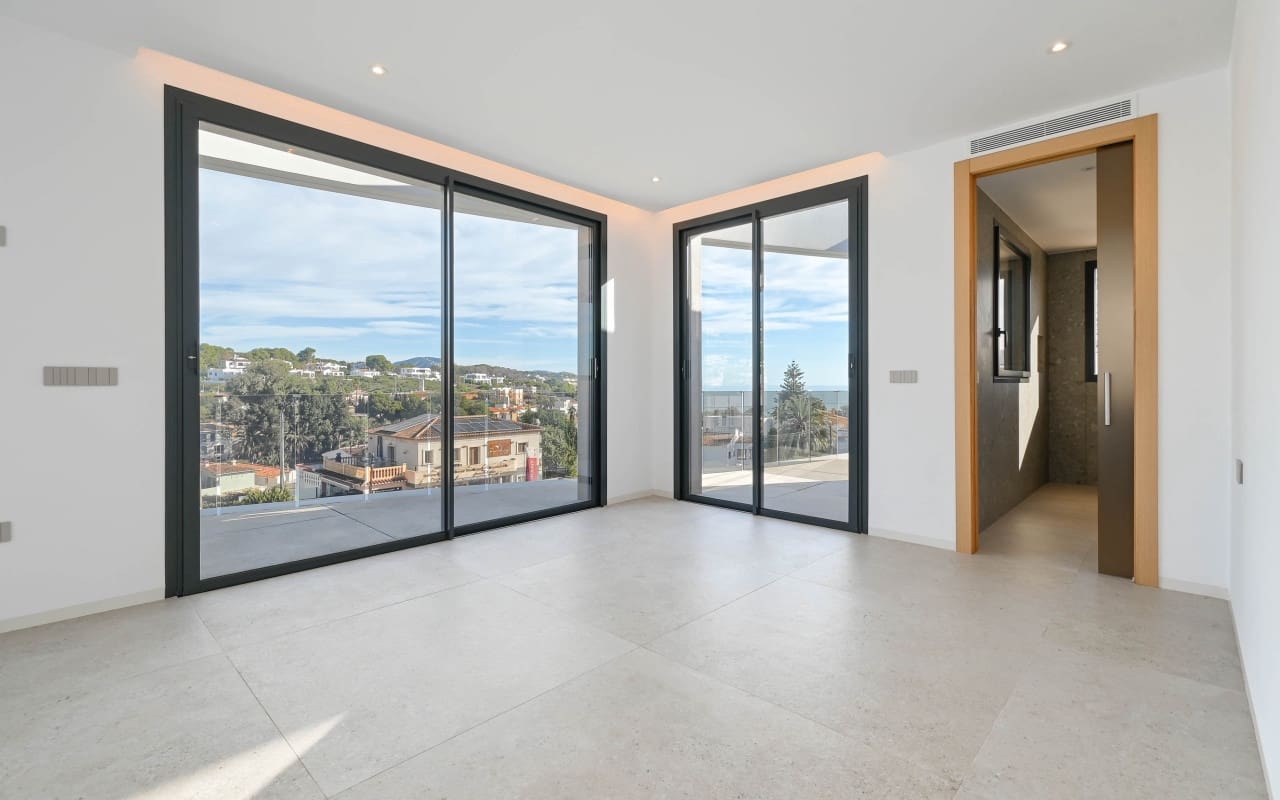 4 slaapkamer Villa te koop in Benissa - € 3.195.000 (Ref: 9046554)