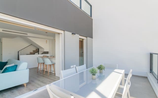 Chalet de 4 habitaciones en Balcón de Finestrat - Terra Marina, Finestrat en venta con piscina - 555.000 € (Ref: 9046563)