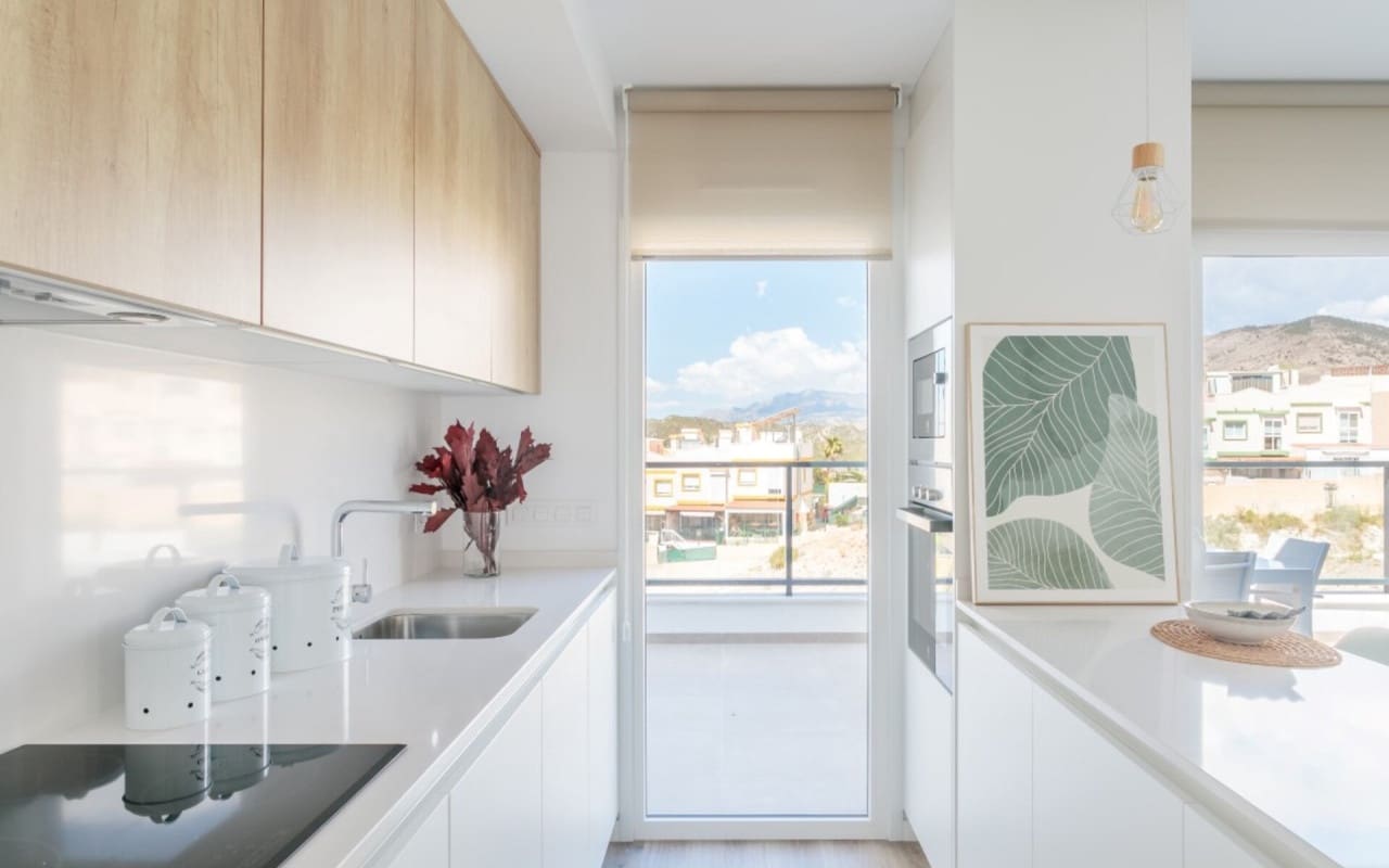 Chalet de 4 habitaciones en Finestrat en venta con piscina - 555.000 € (Ref: 9046563)