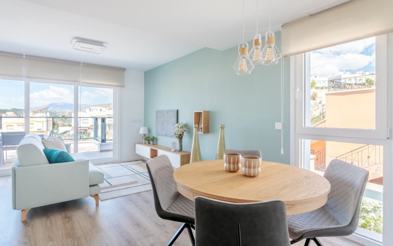 Chalet de 4 habitaciones en Finestrat en venta con piscina - 555.000 € (Ref: 9046563)