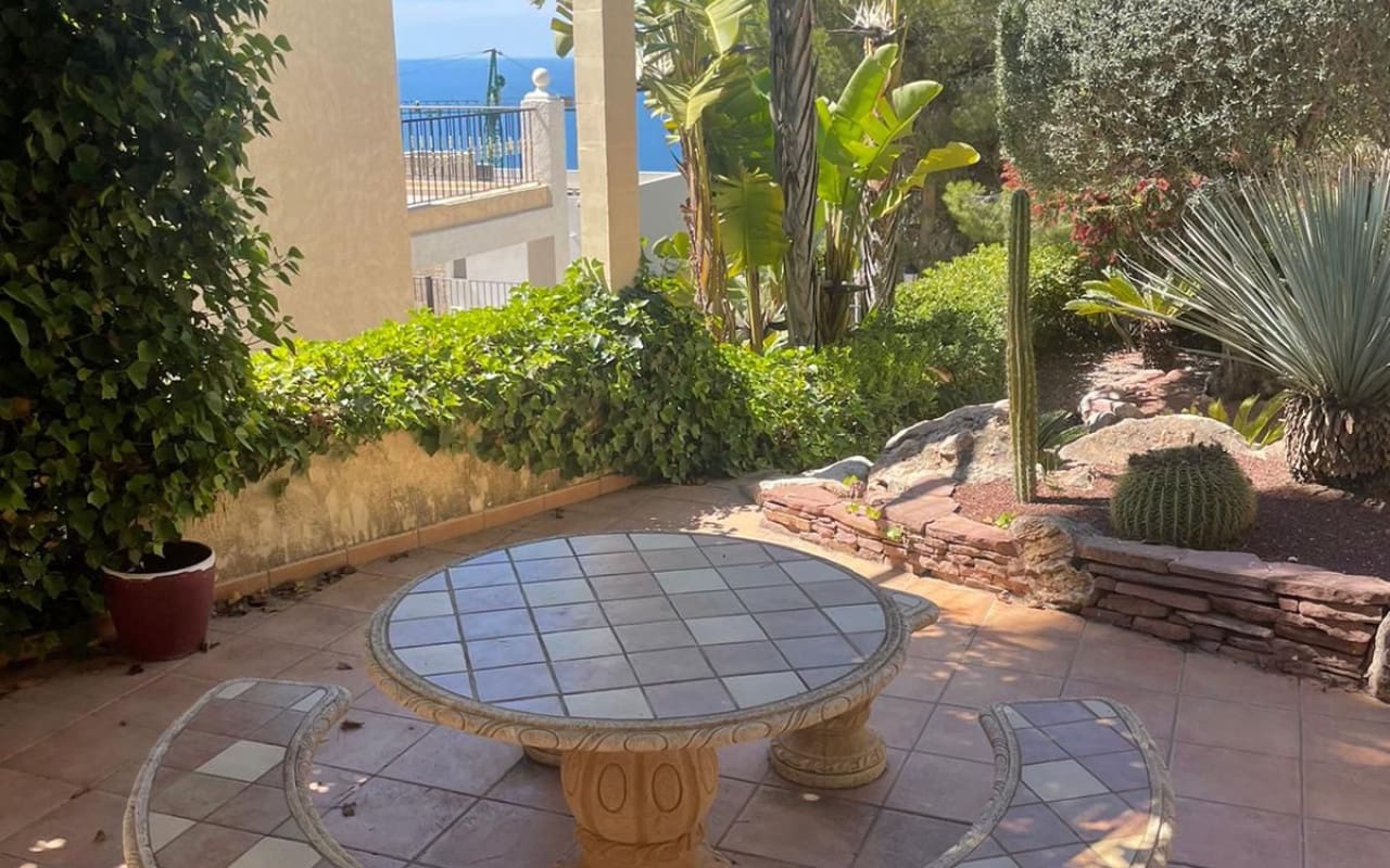 Chalet de 3 habitaciones en Altea en venta - 1.650.000 € (Ref: 9046586)