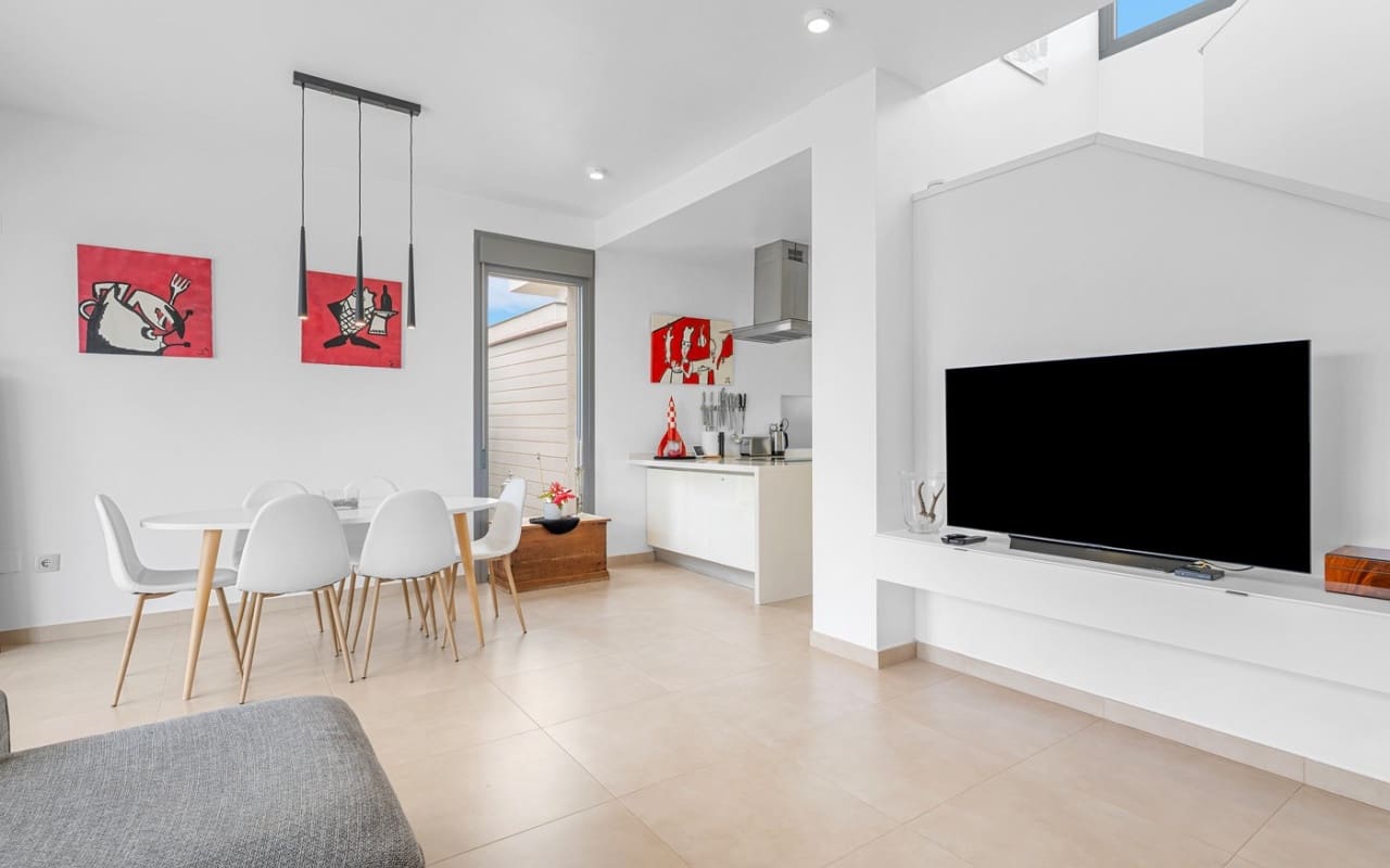 3 bedroom Villa for sale in Orihuela Costa with pool - € 479,000 (Ref: 9046621)