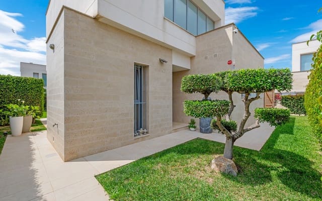 3 slaapkamer Villa te koop in Orihuela Costa, Orihuela met zwembad - € 479.000 (Ref: 9046621)