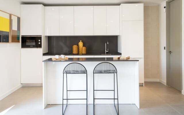 3 Zimmer Apartment zu verkaufen in Torremolinos mit Pool - 563.000 € (Ref: 9046627)