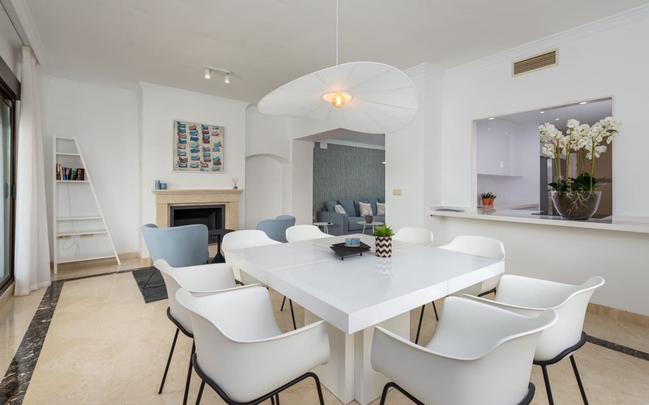 4 soveværelse Villa til salg i Estepona - € 718.693 (Ref: 9046628)