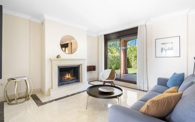 4 soveværelse Villa til salg i Valle Romano Golf, Estepona - € 718.693 (Ref: 9046628)