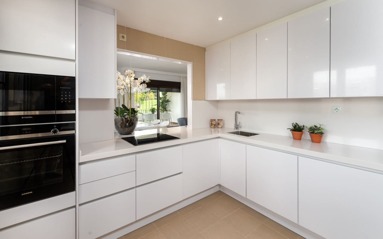 4 soveværelse Villa til salg i Estepona - € 718.693 (Ref: 9046628)