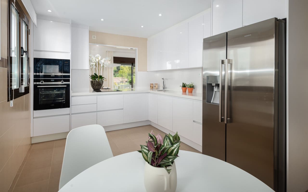 4 soveværelse Villa til salg i Estepona - € 718.693 (Ref: 9046628)