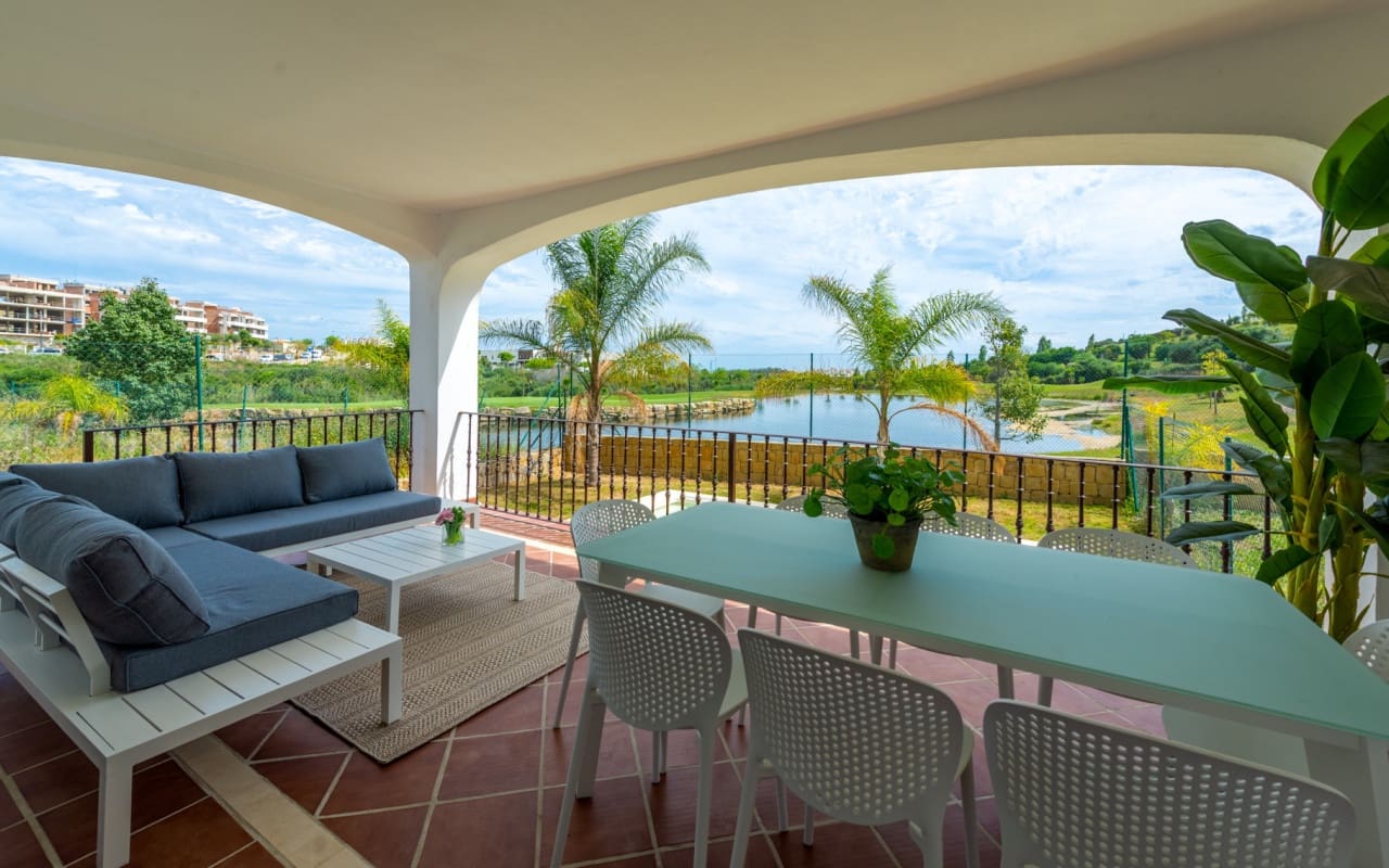 4 soveværelse Villa til salg i Estepona - € 718.693 (Ref: 9046628)