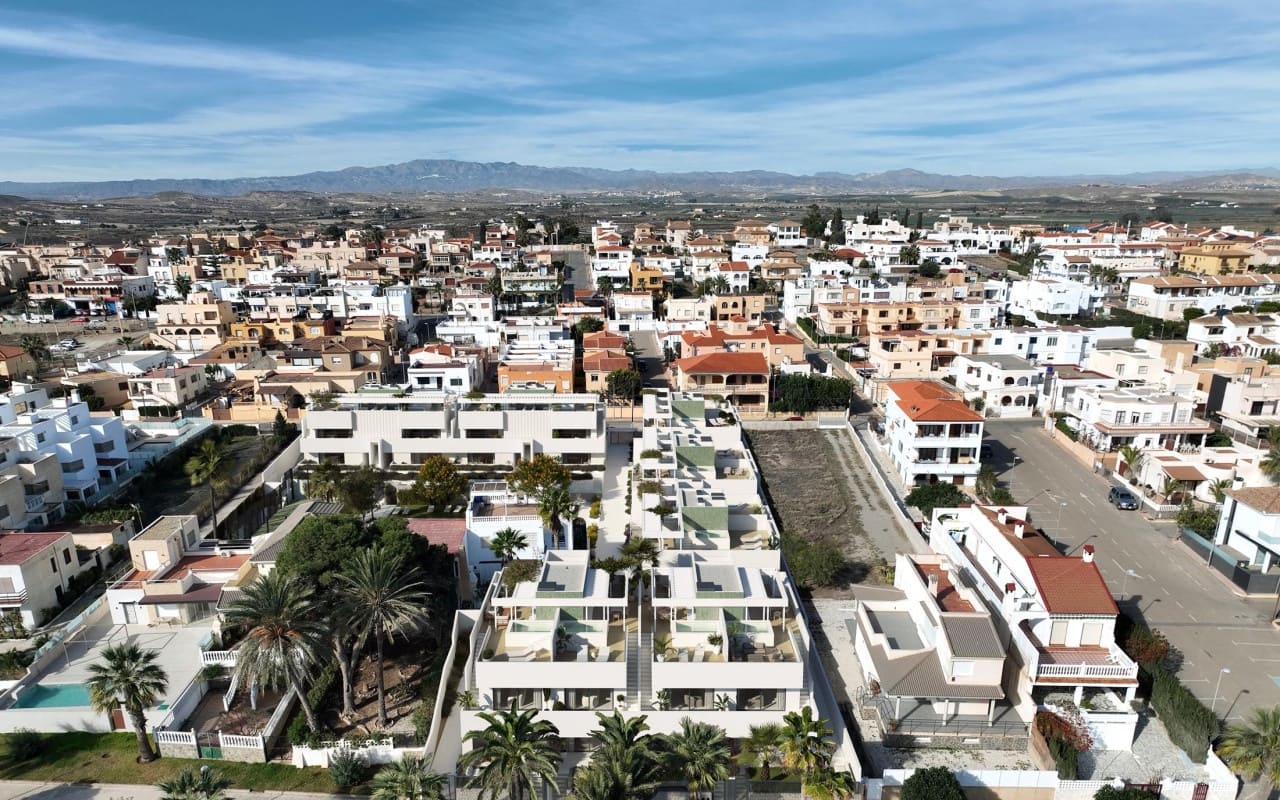 3 soverom Strandleiligheter til salgs i Vera med svømmebasseng - € 430 000 (Ref: 9046653)