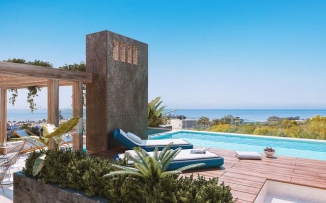 5 soveværelse Byhus til salg i Río Real, Marbella med swimmingpool - € 1.675.000 (Ref: 9046657)