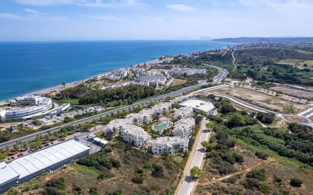 3 soveværelse Lejlighed til salg i Guadalobón, Estepona med swimmingpool - € 725.000 (Ref: 9046659)