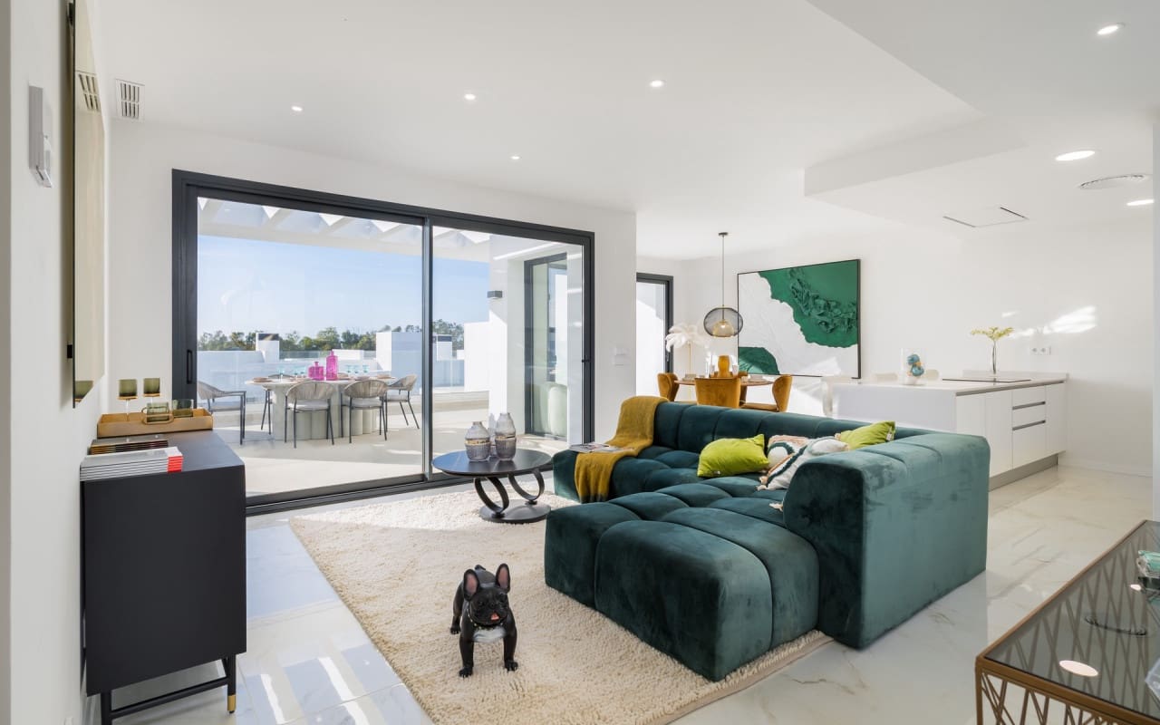 3 slaapkamer Appartement te koop in Estepona met zwembad - € 725.000 (Ref: 9046659)