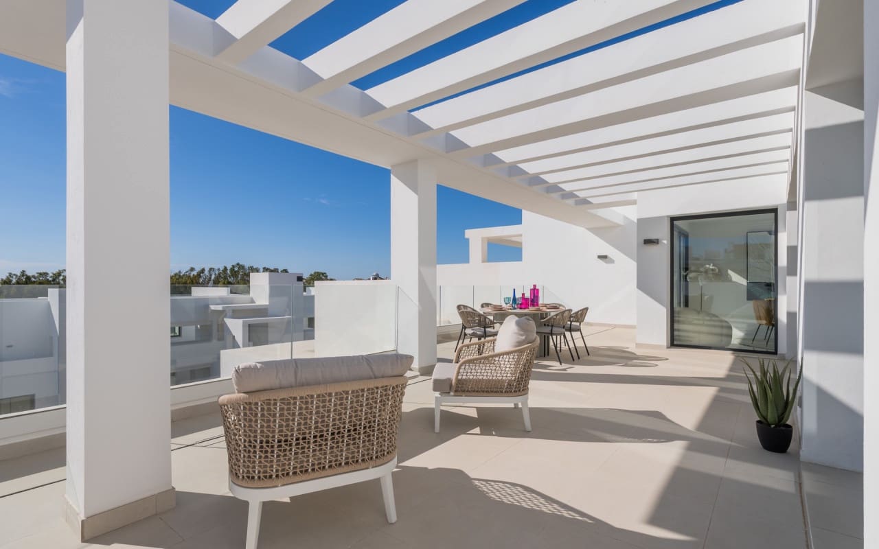 3 slaapkamer Appartement te koop in Estepona met zwembad - € 725.000 (Ref: 9046659)