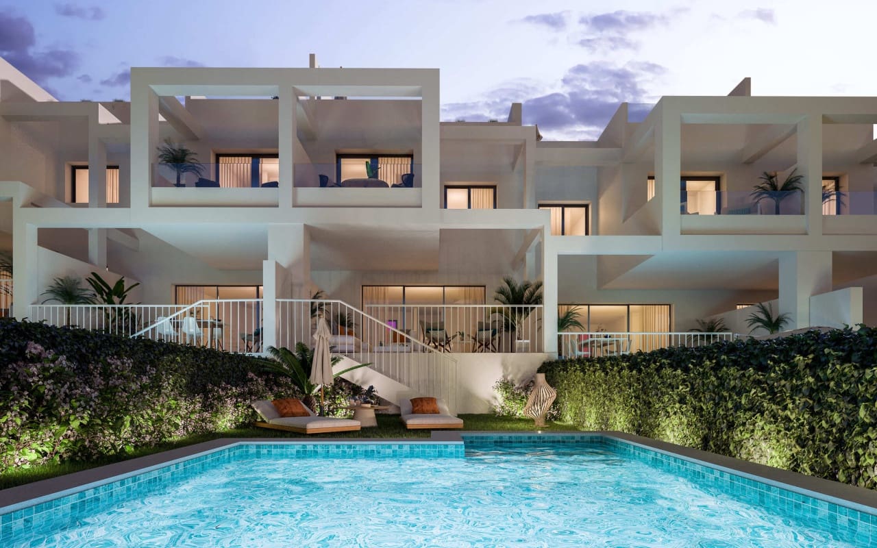 3 soveværelse Byhus til salg i Manilva med swimmingpool - € 595.000 (Ref: 9046664)