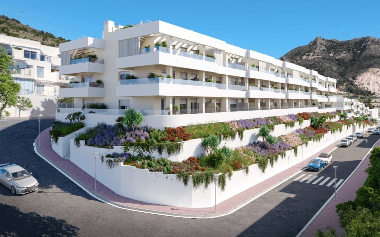 2 soveværelse Penthouse til salg i Benalmadena med swimmingpool - € 356.300 (Ref: 9046669)