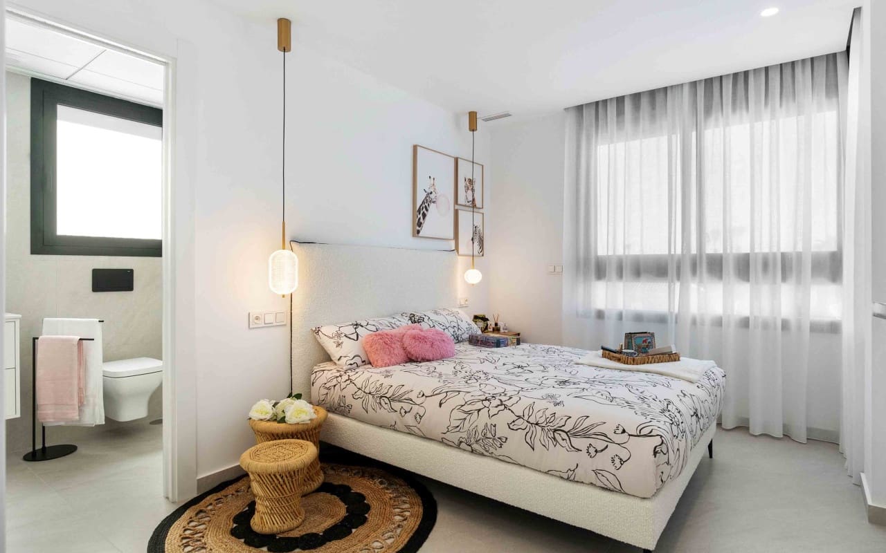 3 bedroom Villa for sale in Rojales - € 549,000 (Ref: 9046699)