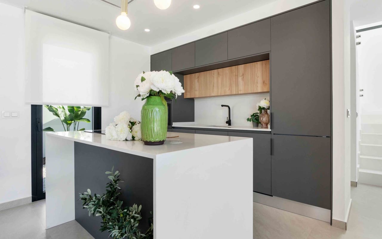 3 bedroom Villa for sale in Rojales - € 549,000 (Ref: 9046699)