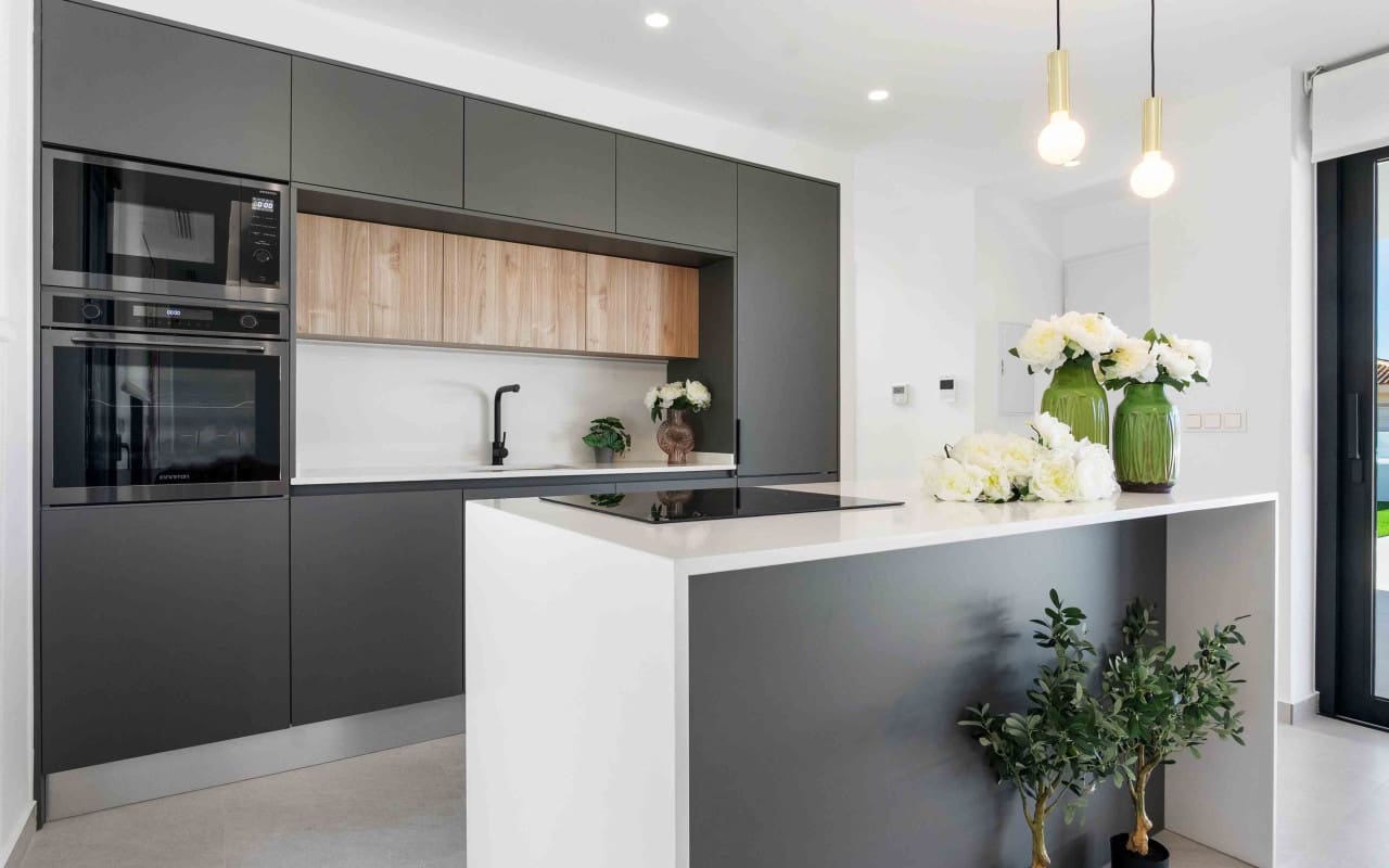 3 bedroom Villa for sale in Rojales - € 549,000 (Ref: 9046699)